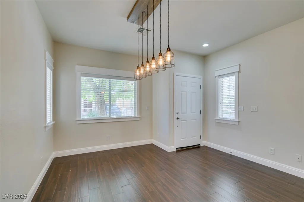 6343 Pebblecreek Lodge, Las Vegas, NV 89148