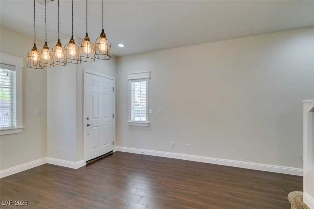 6343 Pebblecreek Lodge, Las Vegas, NV 89148