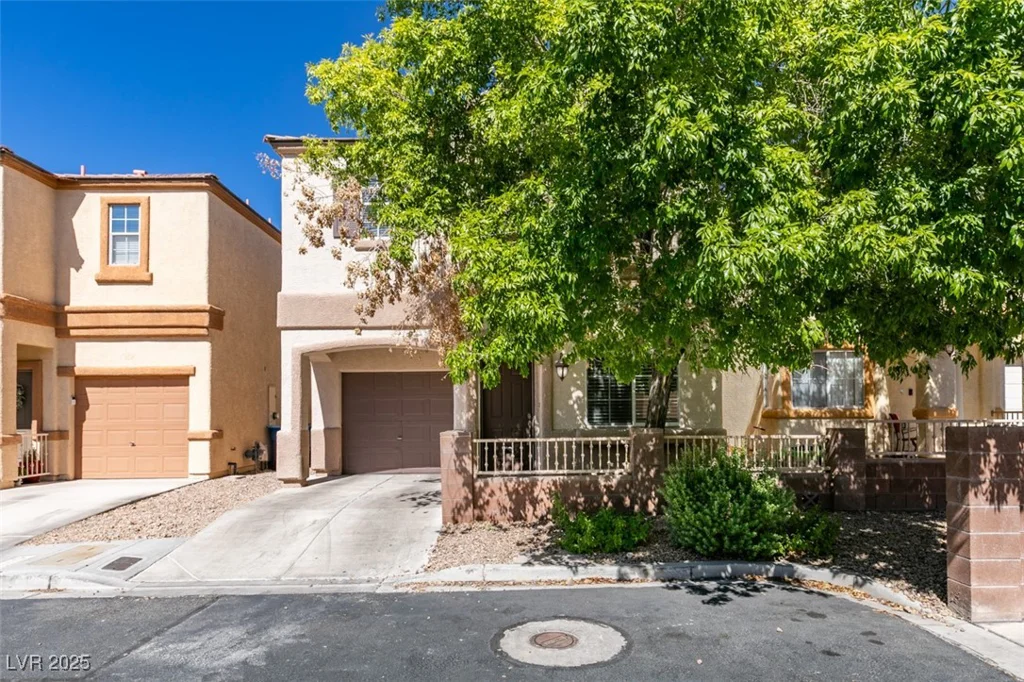 6343 Pebblecreek Lodge, Las Vegas, NV 89148