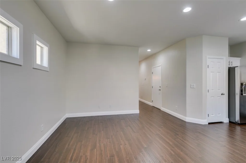 6343 Pebblecreek Lodge, Las Vegas, NV 89148