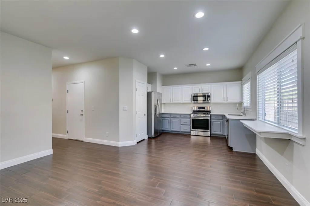 6343 Pebblecreek Lodge, Las Vegas, NV 89148