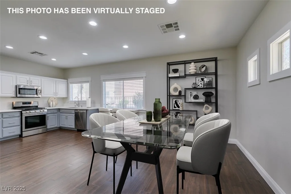 6343 Pebblecreek Lodge, Las Vegas, NV 89148
