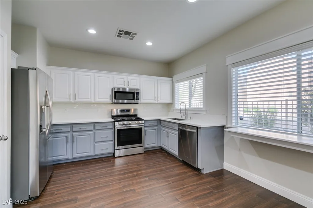 6343 Pebblecreek Lodge, Las Vegas, NV 89148