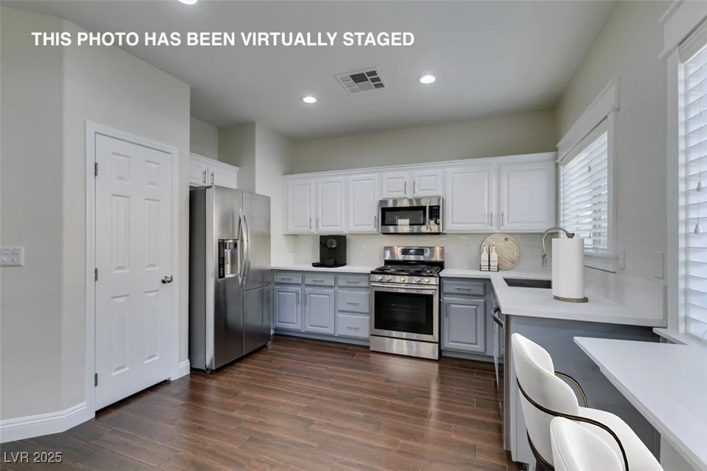 6343 Pebblecreek Lodge, Las Vegas, NV 89148