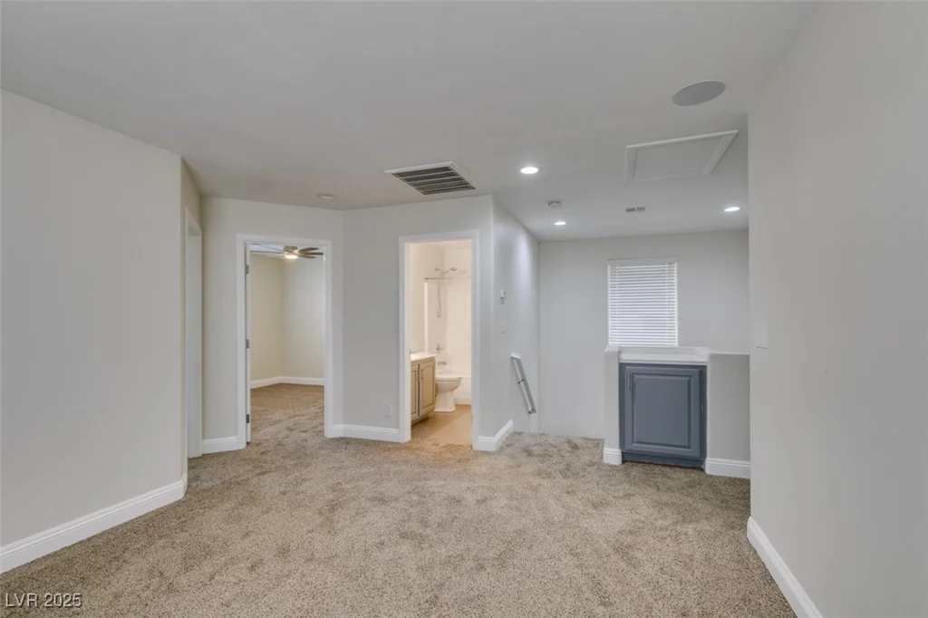 6343 Pebblecreek Lodge, Las Vegas, NV 89148