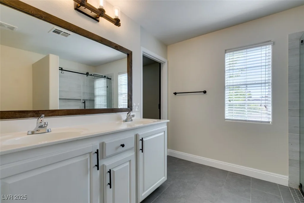 6343 Pebblecreek Lodge, Las Vegas, NV 89148