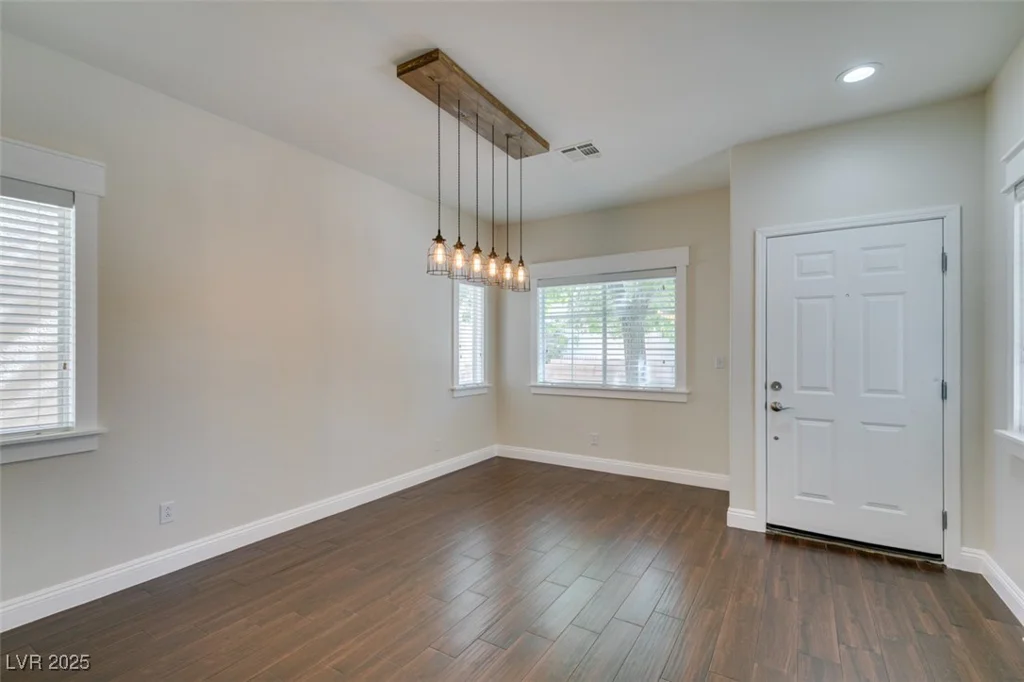 6343 Pebblecreek Lodge, Las Vegas, NV 89148