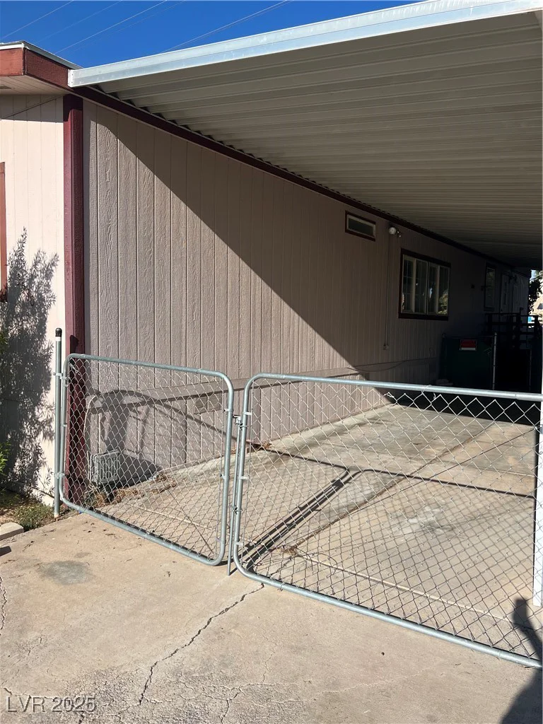 3580 Lost Hills, Las Vegas, NV 89122