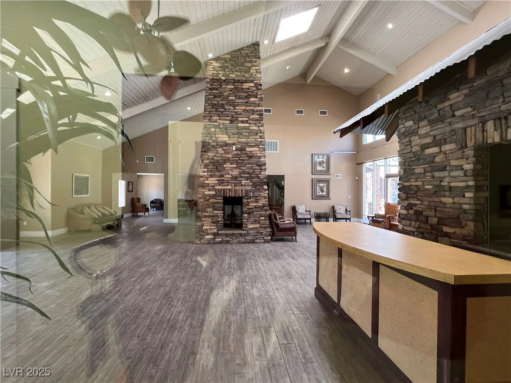 5260 River Glen, Las Vegas, NV 89103