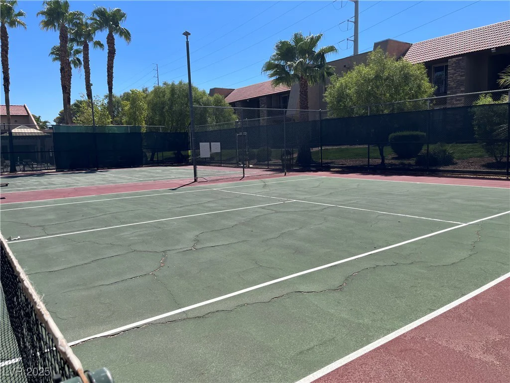 5260 River Glen, Las Vegas, NV 89103