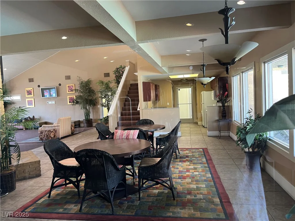 5260 River Glen, Las Vegas, NV 89103