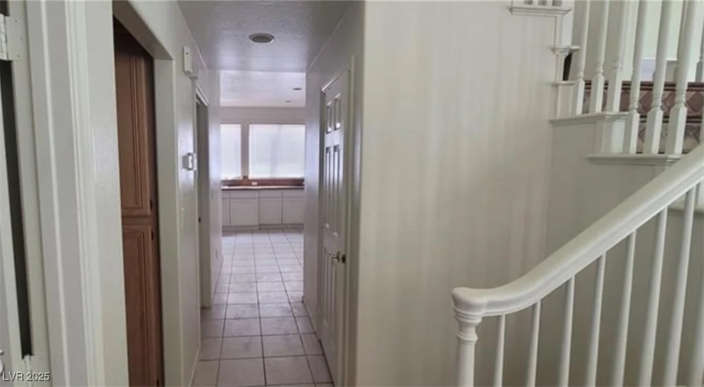 4774 Willow Glen, Las Vegas, NV 89147