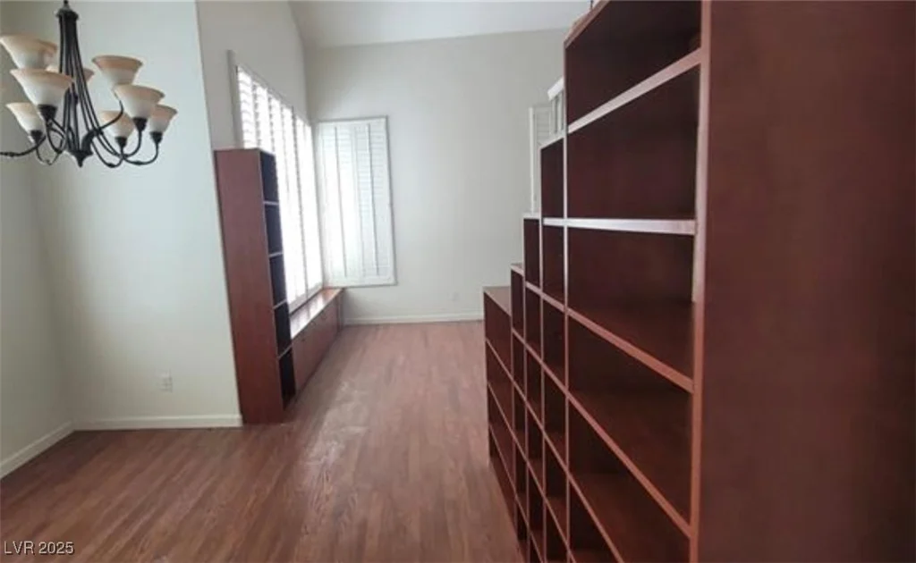 4774 Willow Glen, Las Vegas, NV 89147