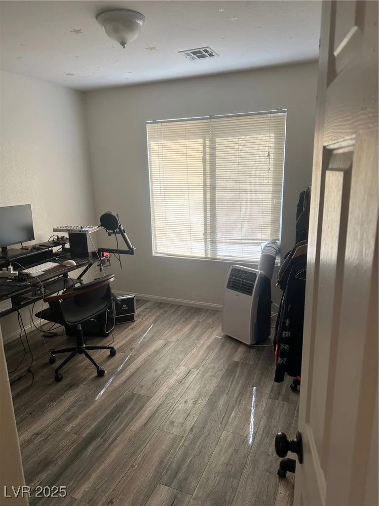4529 Gracemont, Las Vegas, NV 89139