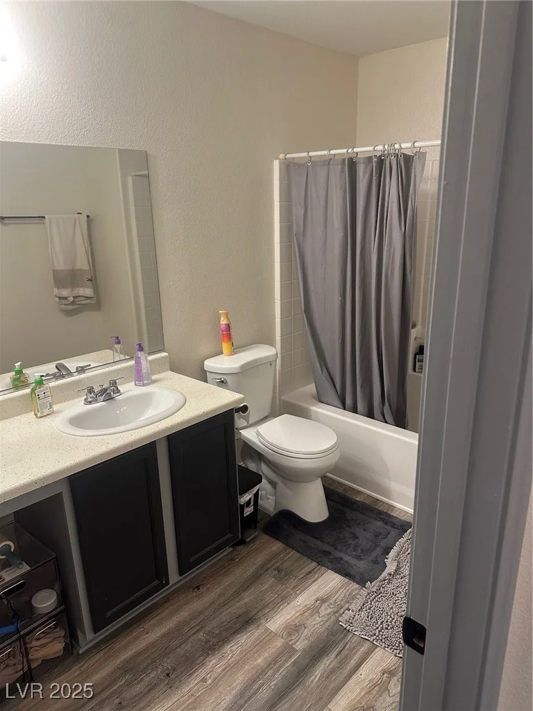 4529 Gracemont, Las Vegas, NV 89139
