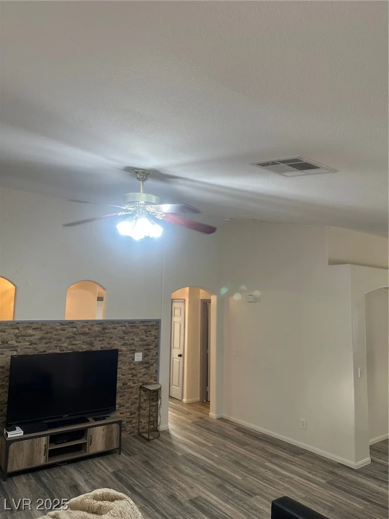 4529 Gracemont, Las Vegas, NV 89139
