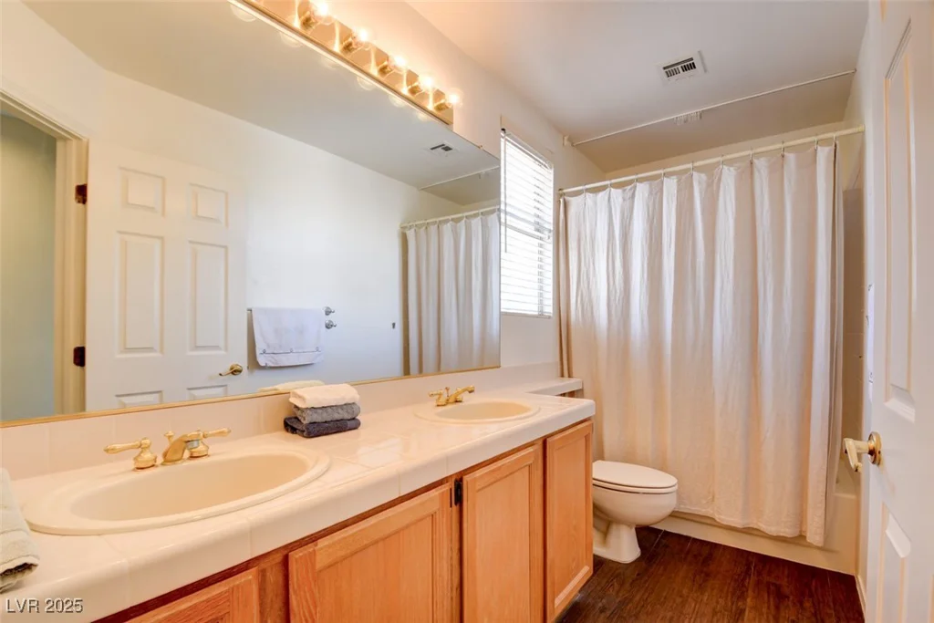 7624 Nocturne, Las Vegas, NV 89128