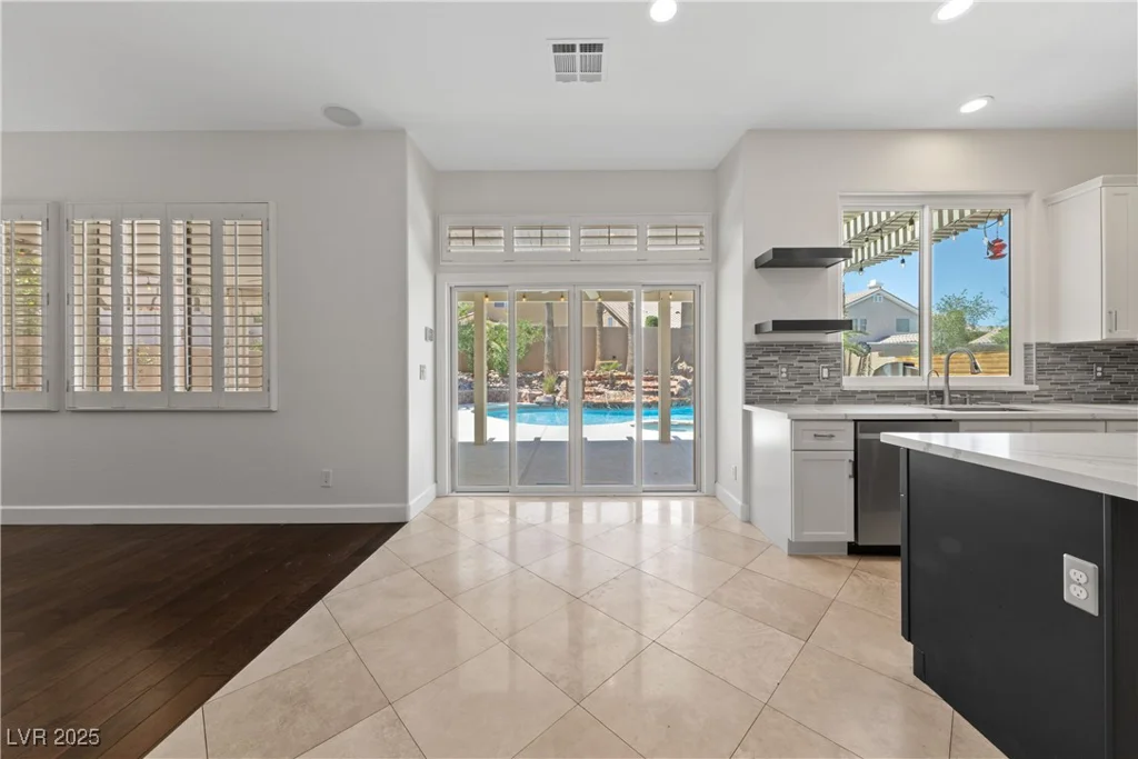 2113 Waterbury, Las Vegas, NV 89134
