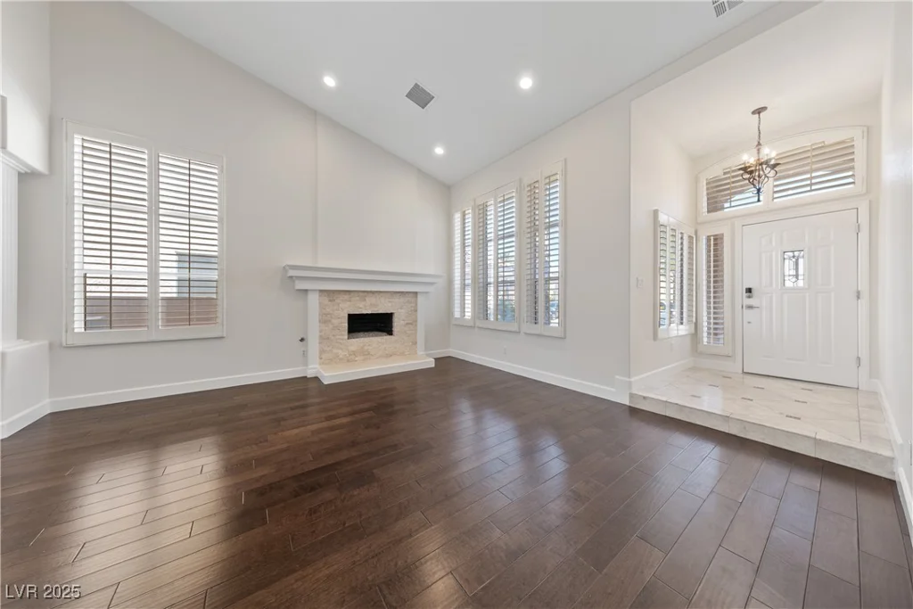 2113 Waterbury, Las Vegas, NV 89134