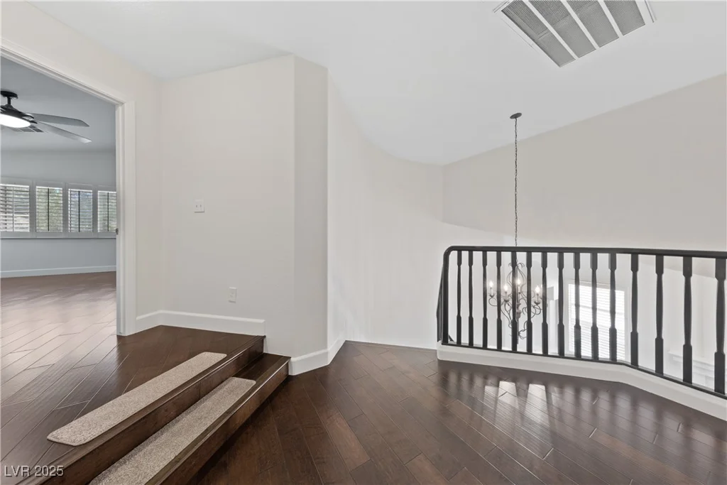2113 Waterbury, Las Vegas, NV 89134