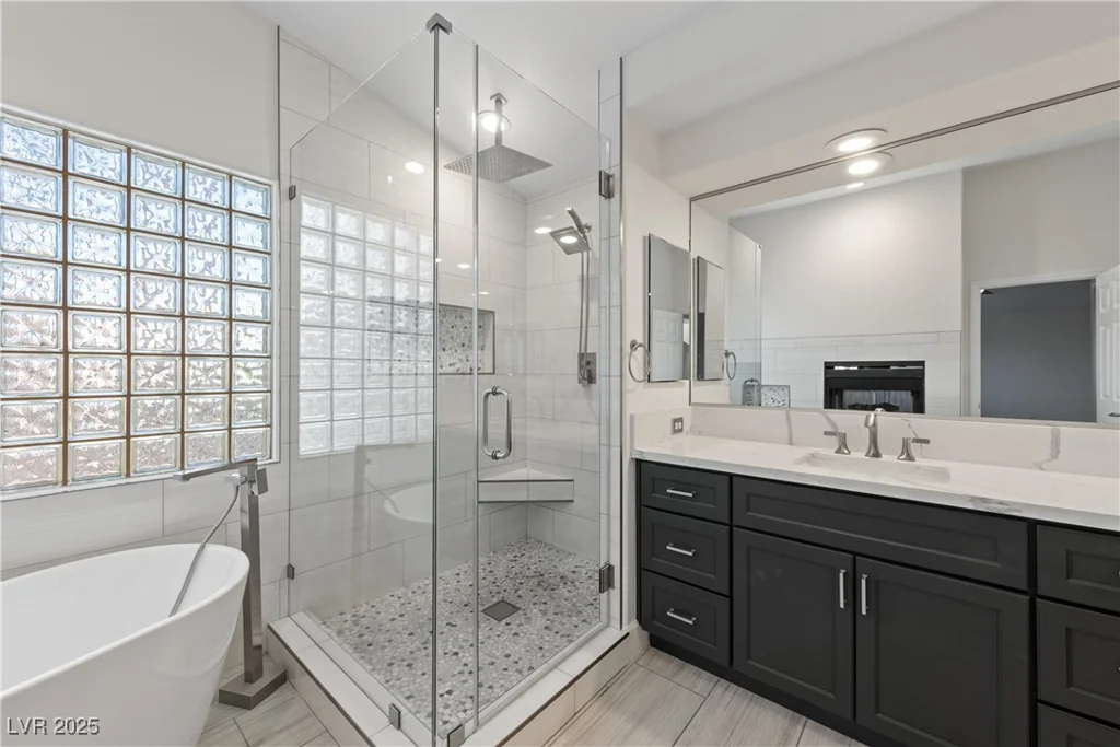 2113 Waterbury, Las Vegas, NV 89134