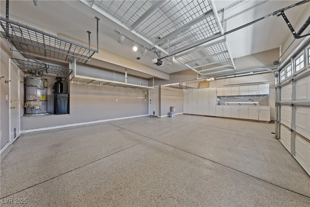 2113 Waterbury, Las Vegas, NV 89134