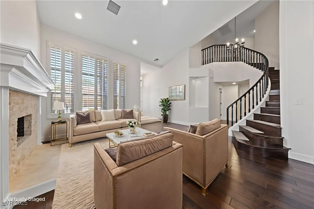 2113 Waterbury, Las Vegas, NV 89134