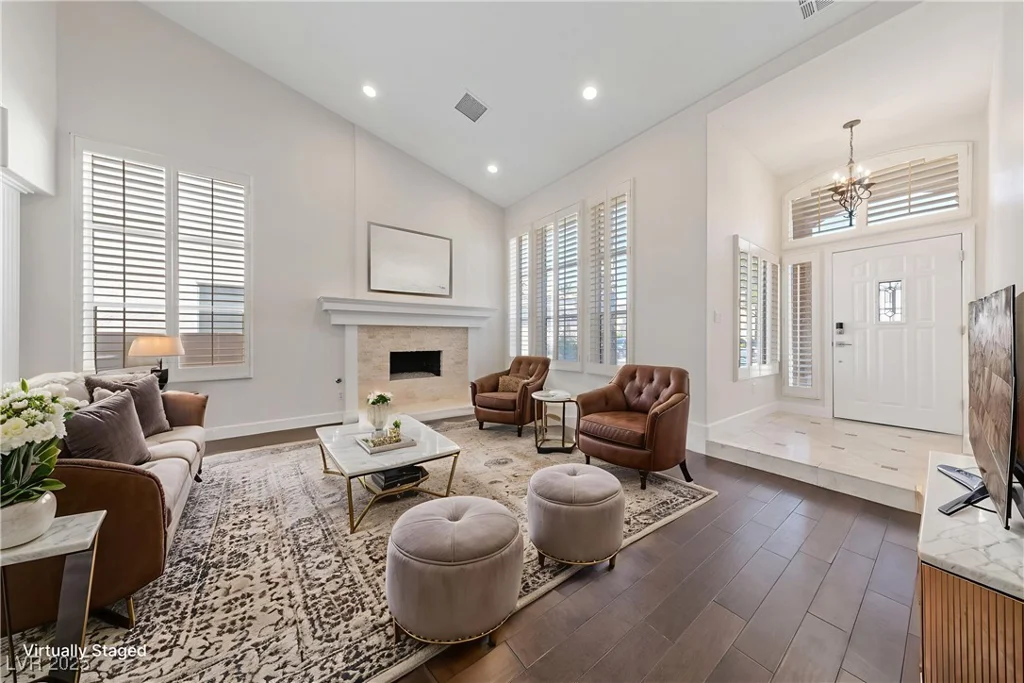 2113 Waterbury, Las Vegas, NV 89134