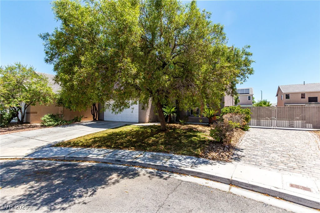 2935 Steppingstone, North Las Vegas, NV 89031