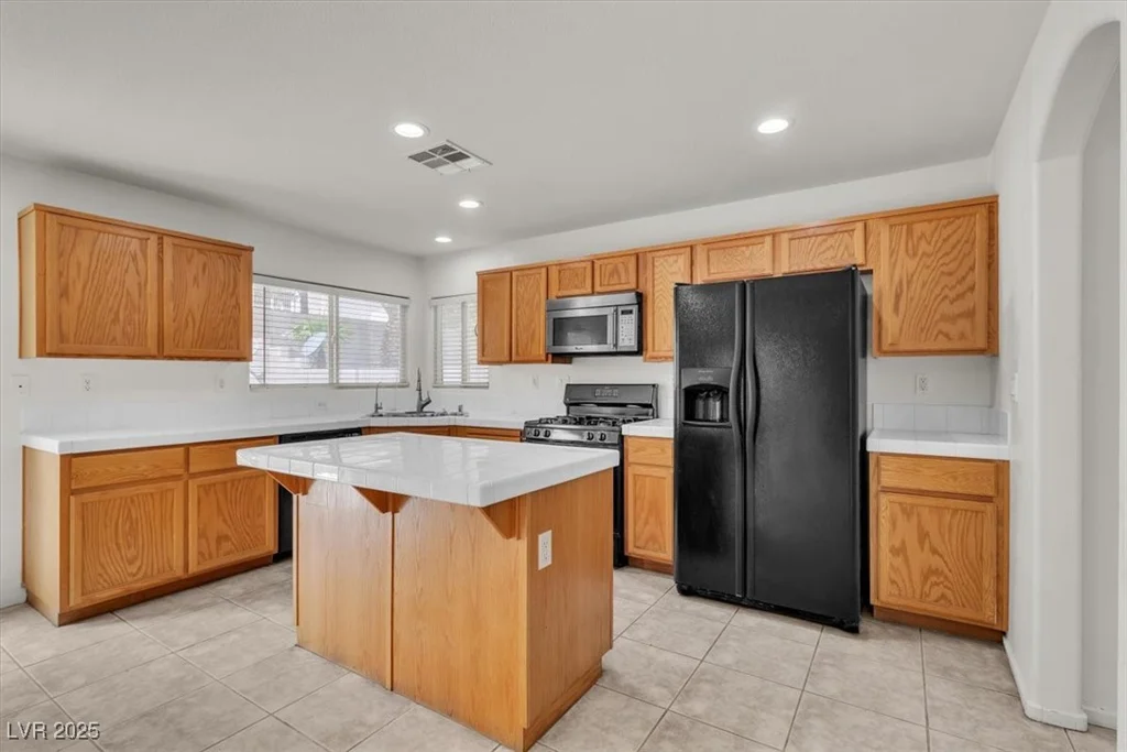 8117 Peach Flare, Las Vegas, NV 89143