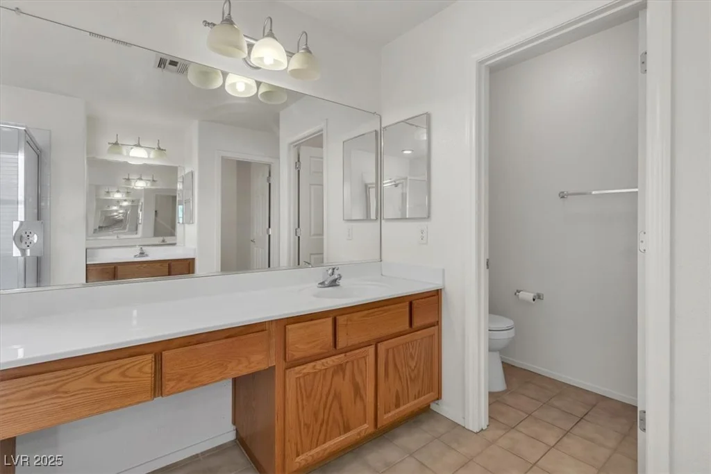 8117 Peach Flare, Las Vegas, NV 89143