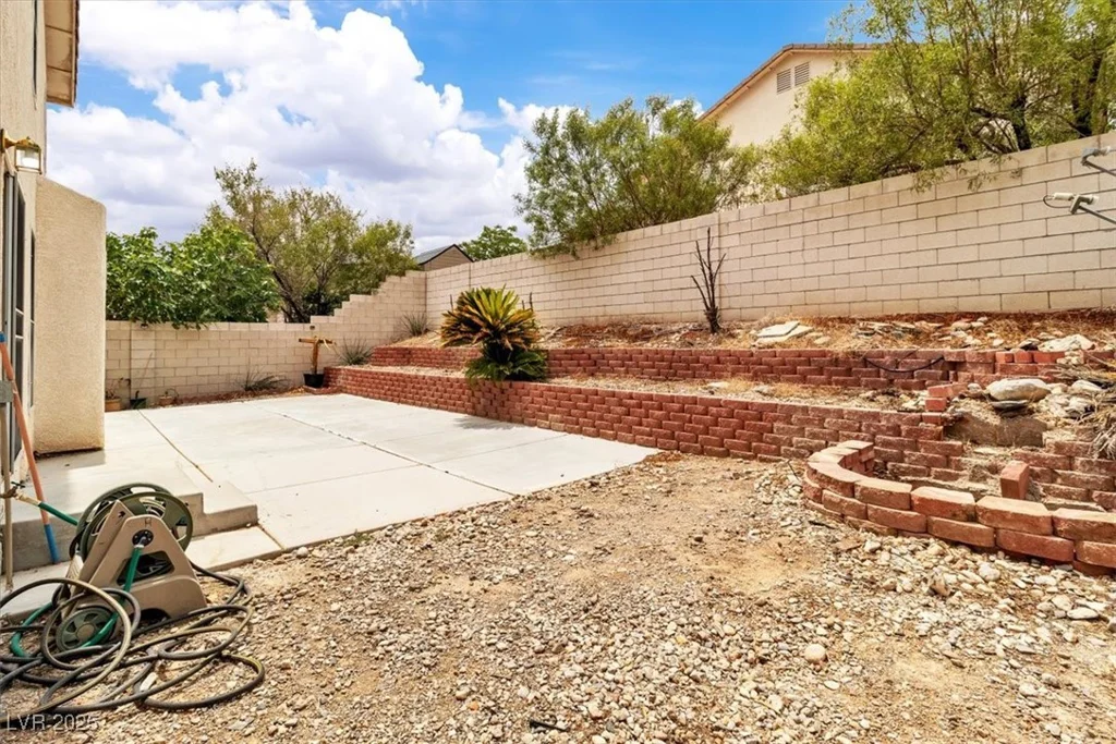 8117 Peach Flare, Las Vegas, NV 89143