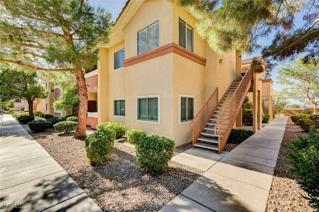 1050 Cactus, Las Vegas, NV 89183