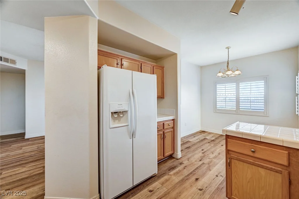 1050 Cactus, Las Vegas, NV 89183