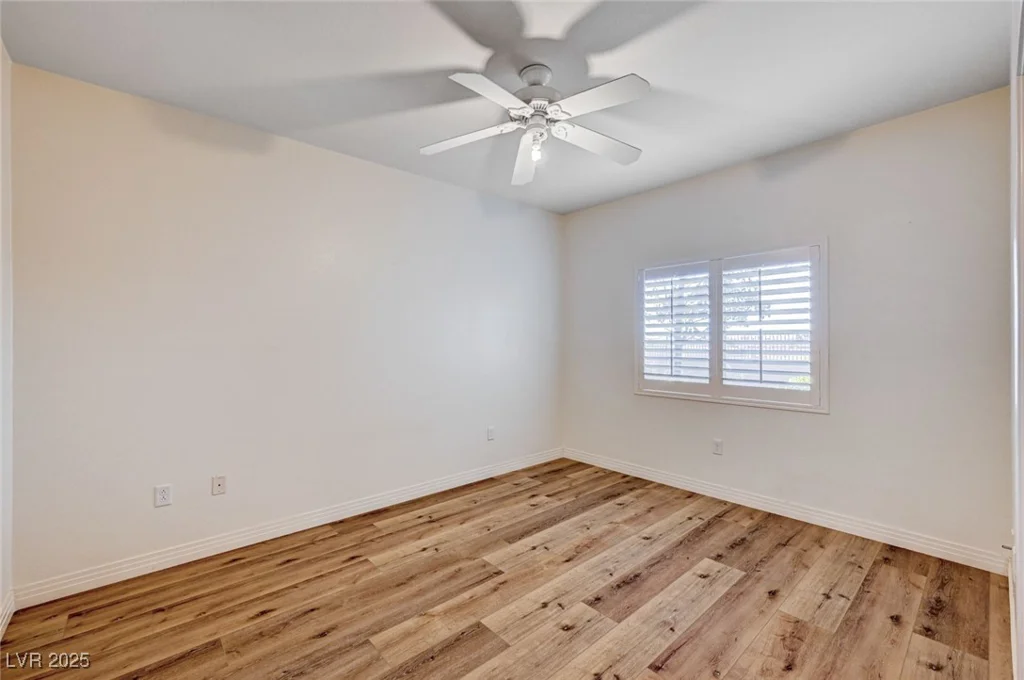 1050 Cactus, Las Vegas, NV 89183