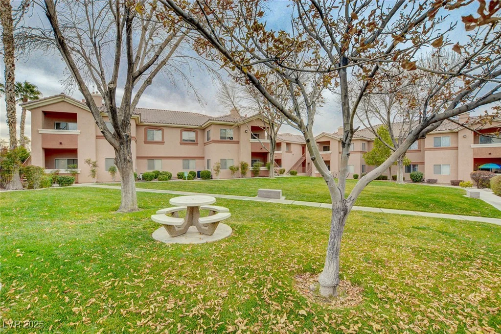 1050 Cactus, Las Vegas, NV 89183