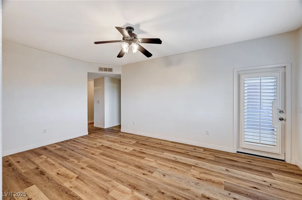 1050 Cactus, Las Vegas, NV 89183