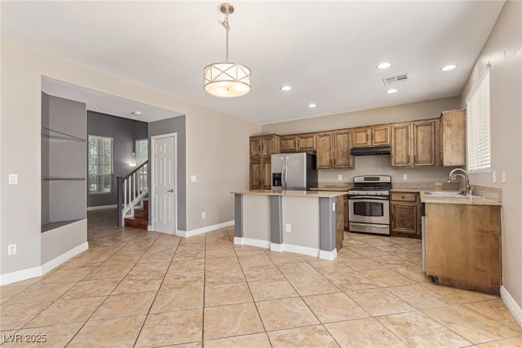 333 Point Loma, North Las Vegas, NV 89031