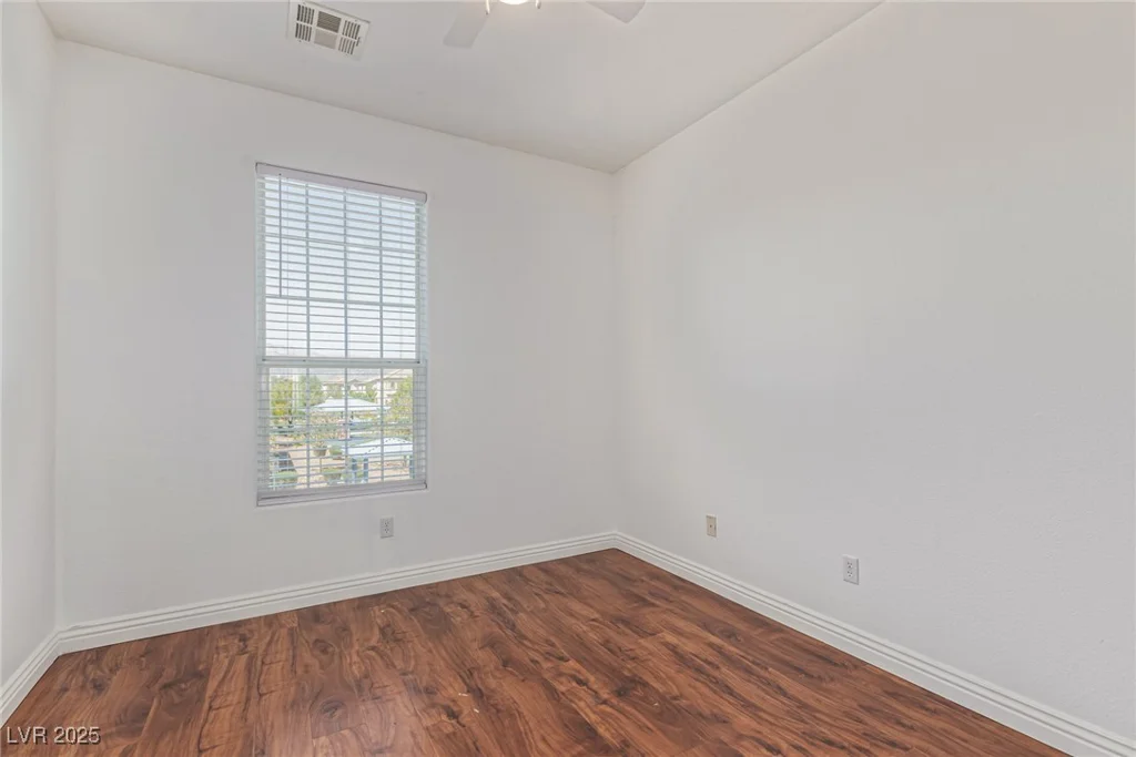 333 Point Loma, North Las Vegas, NV 89031