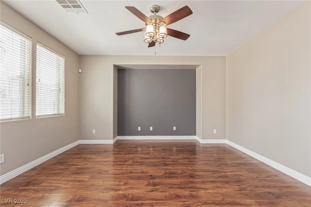 333 Point Loma, North Las Vegas, NV 89031