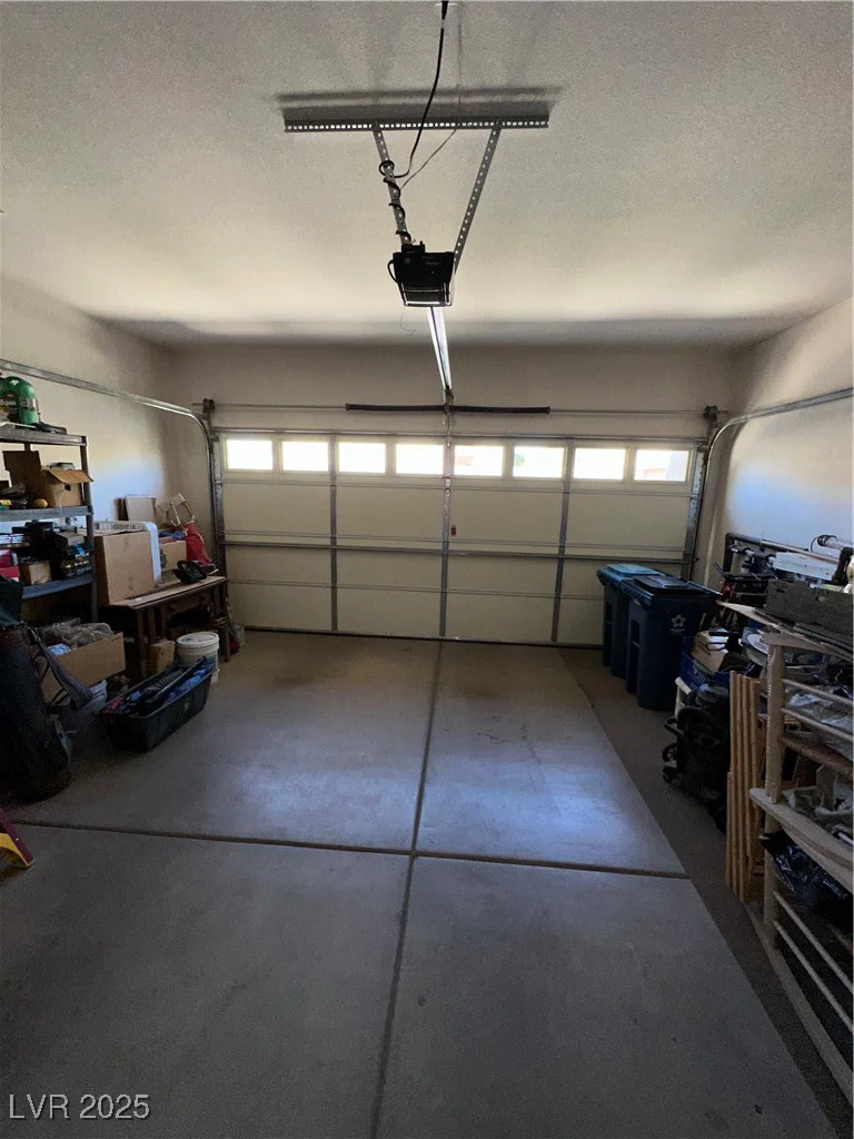 9854 Canterbury Creek, Las Vegas, NV 89183