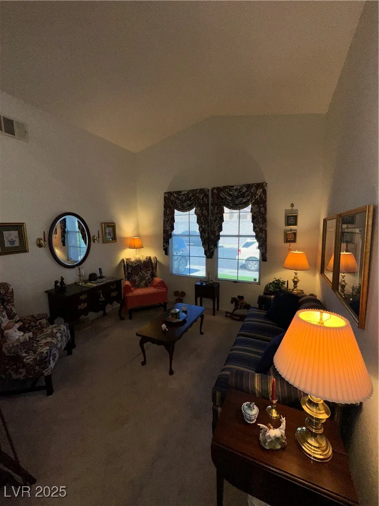 9854 Canterbury Creek, Las Vegas, NV 89183