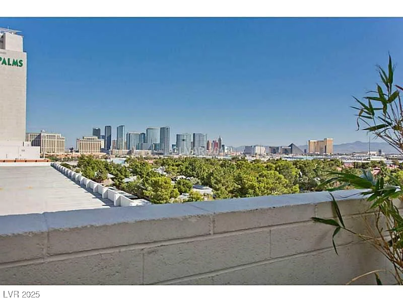 4381 Flamingo, Las Vegas, NV 89103