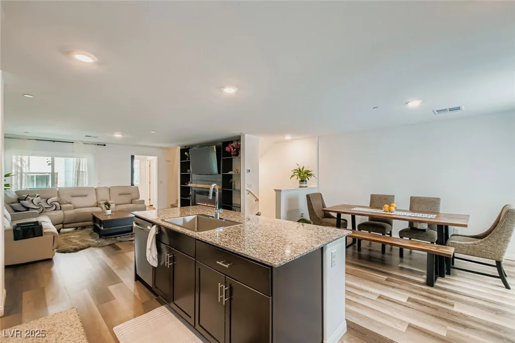 2844 Copper Wind, Las Vegas, NV 89183