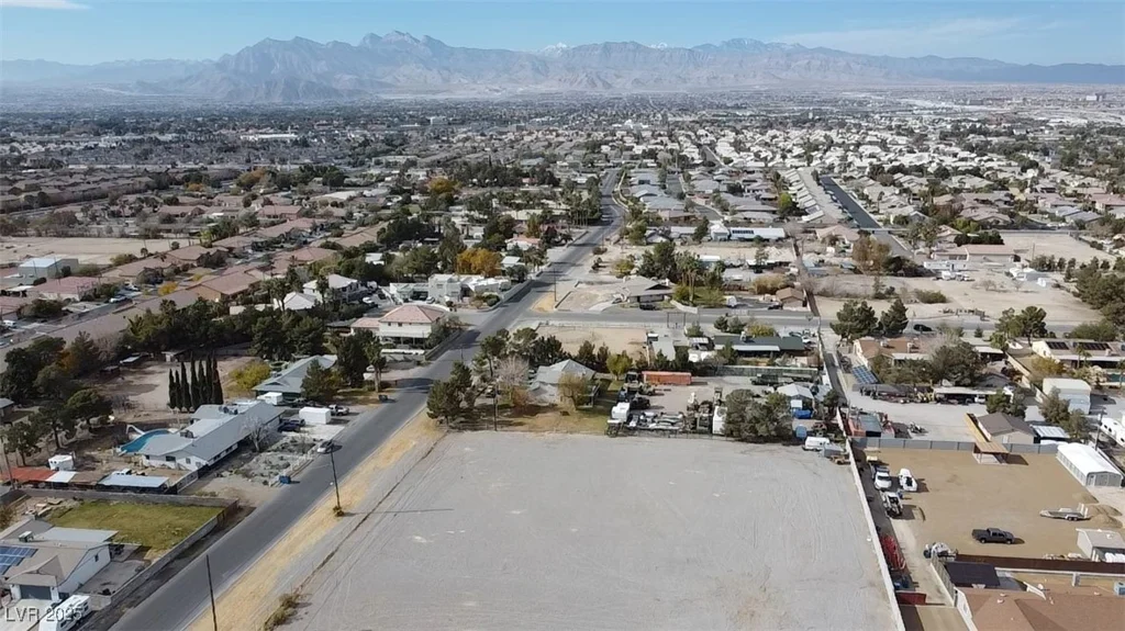 6400 El Campo Grande, Las Vegas, NV 89130