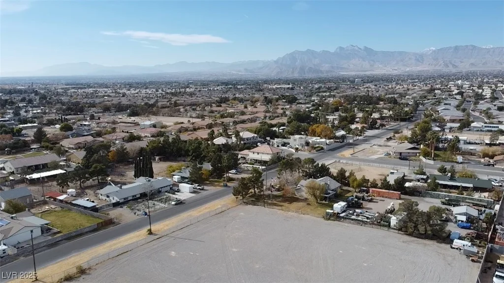 6400 El Campo Grande, Las Vegas, NV 89130
