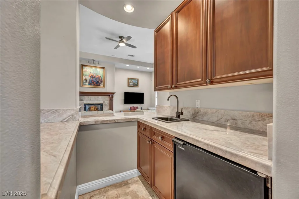 9900 Alegria, Las Vegas, NV 89144