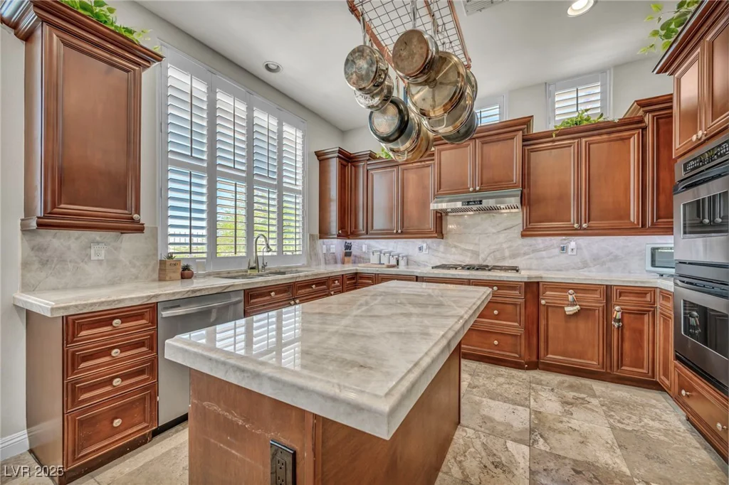 9900 Alegria, Las Vegas, NV 89144