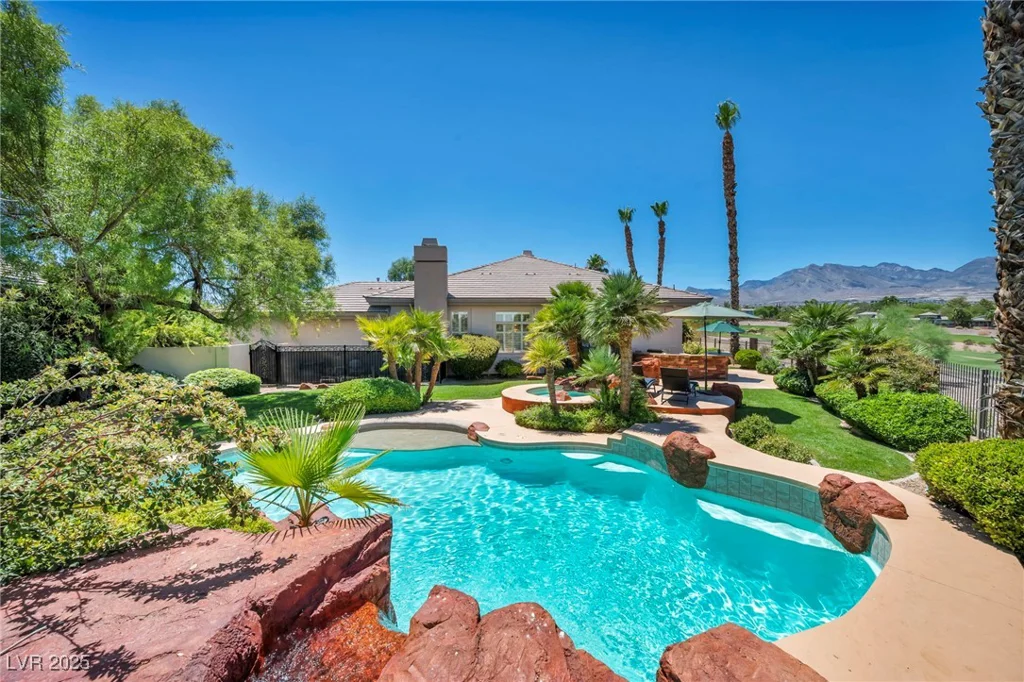 9900 Alegria, Las Vegas, NV 89144