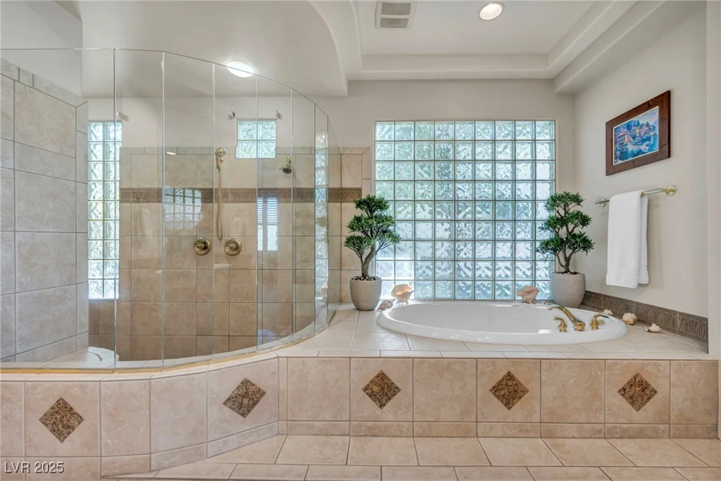 9900 Alegria, Las Vegas, NV 89144